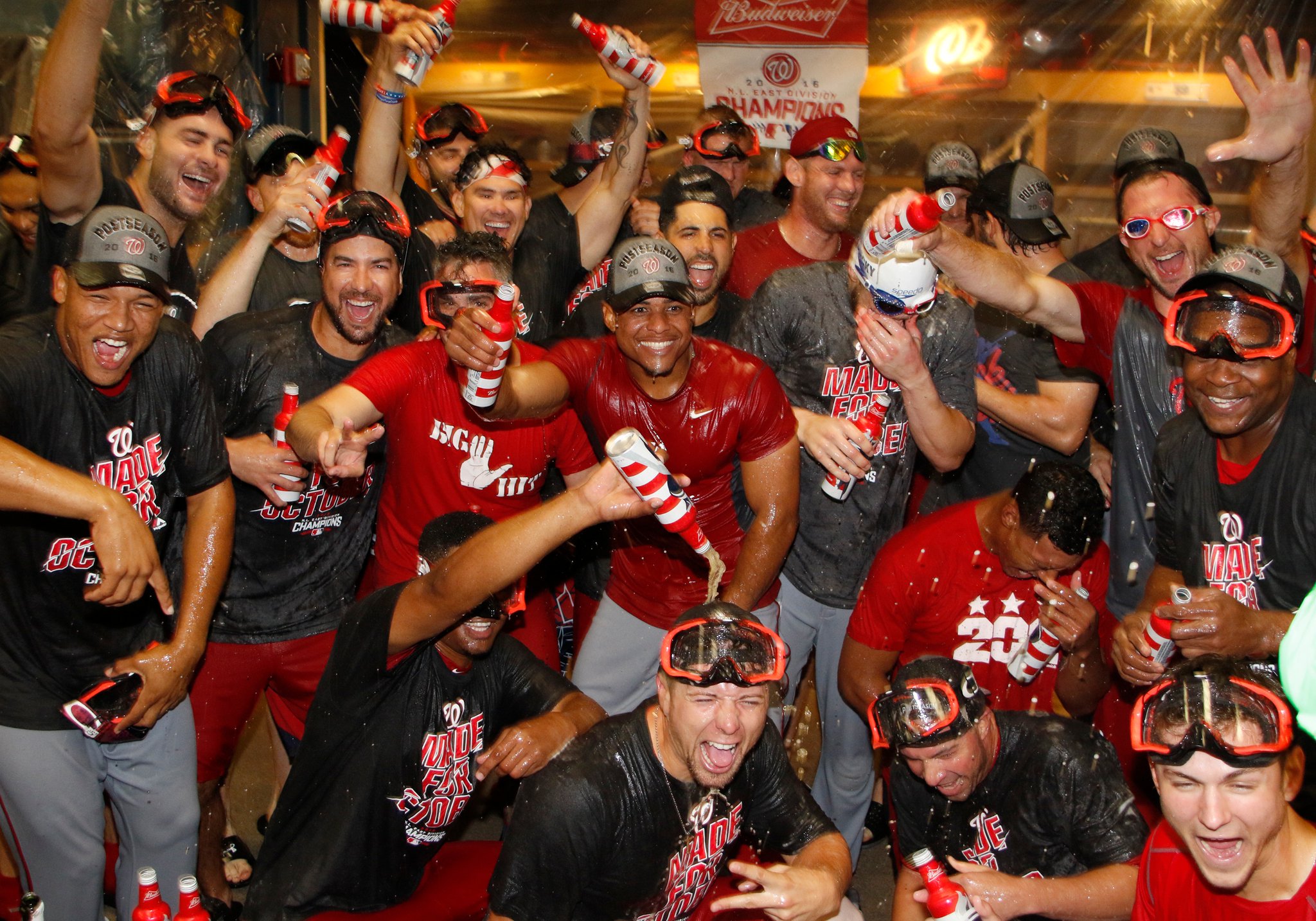 Pop open the champagne, the Washington Nationals are your 2016 NL East Champs ...